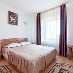 Casa Din Noua 3*