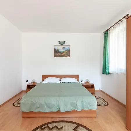 Pensión Casa Din Noua Braşov